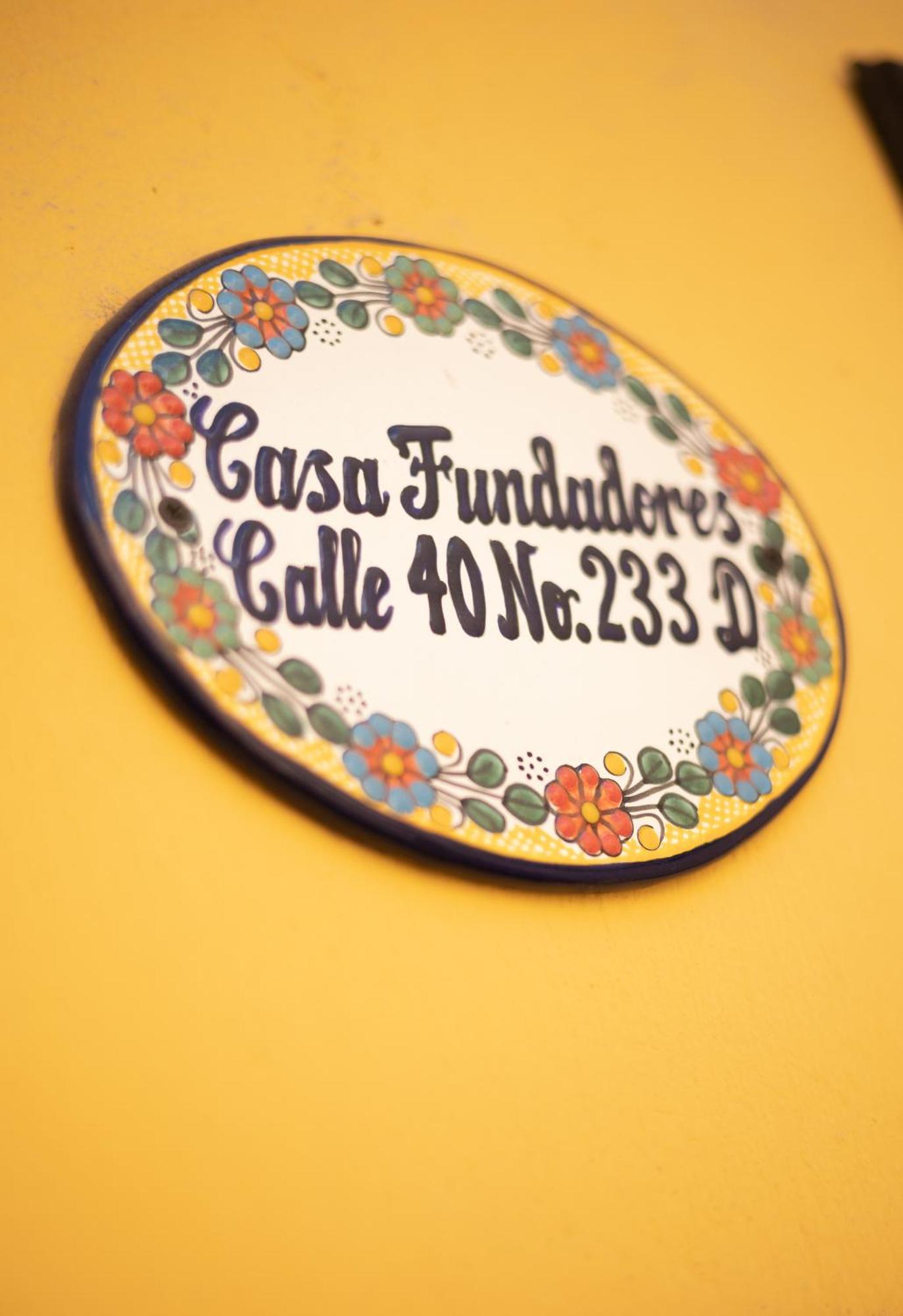 Casa Fundadores Valladolid  Exteriör bild